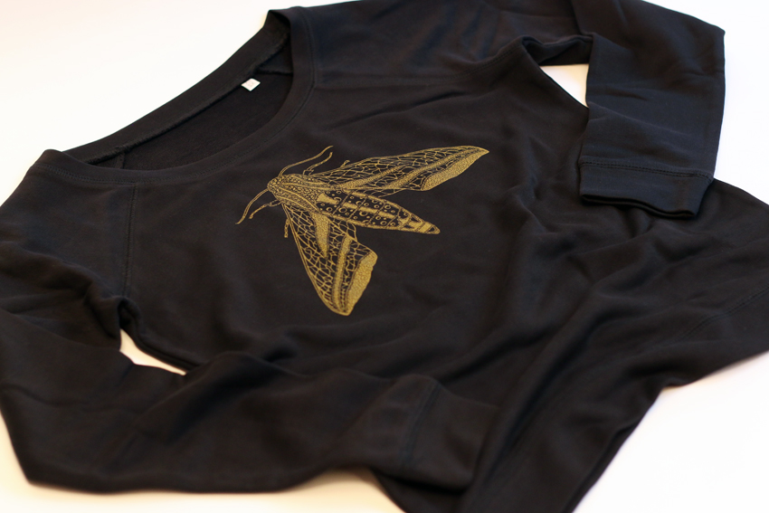 Women - Black with golden Moth - L (SWA089)