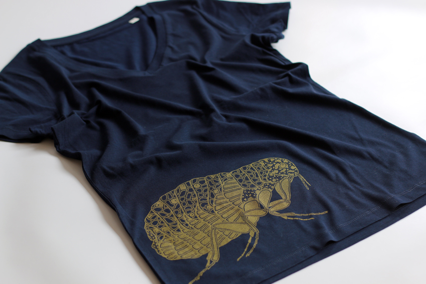 Women - Navy (V-neck) with golden Flea - M (TS064)