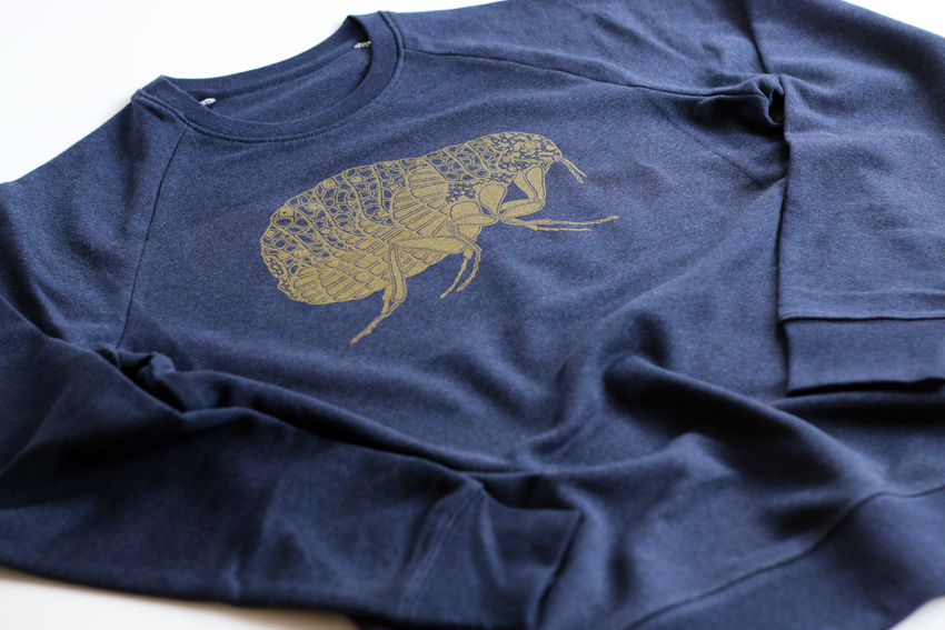Men/Unisex - Black heather blue with golden Flea - XL (SWA067)