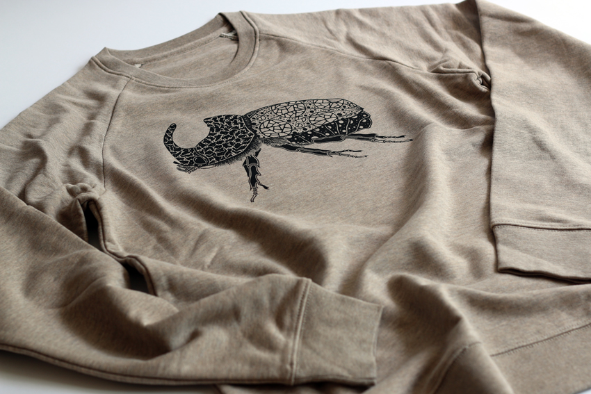 Men/Unisex - Heather sand with black Rhinoceros beetle - L (SWA112)